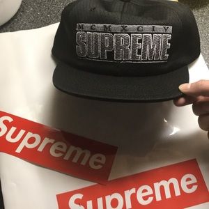 SUPREME HAT
